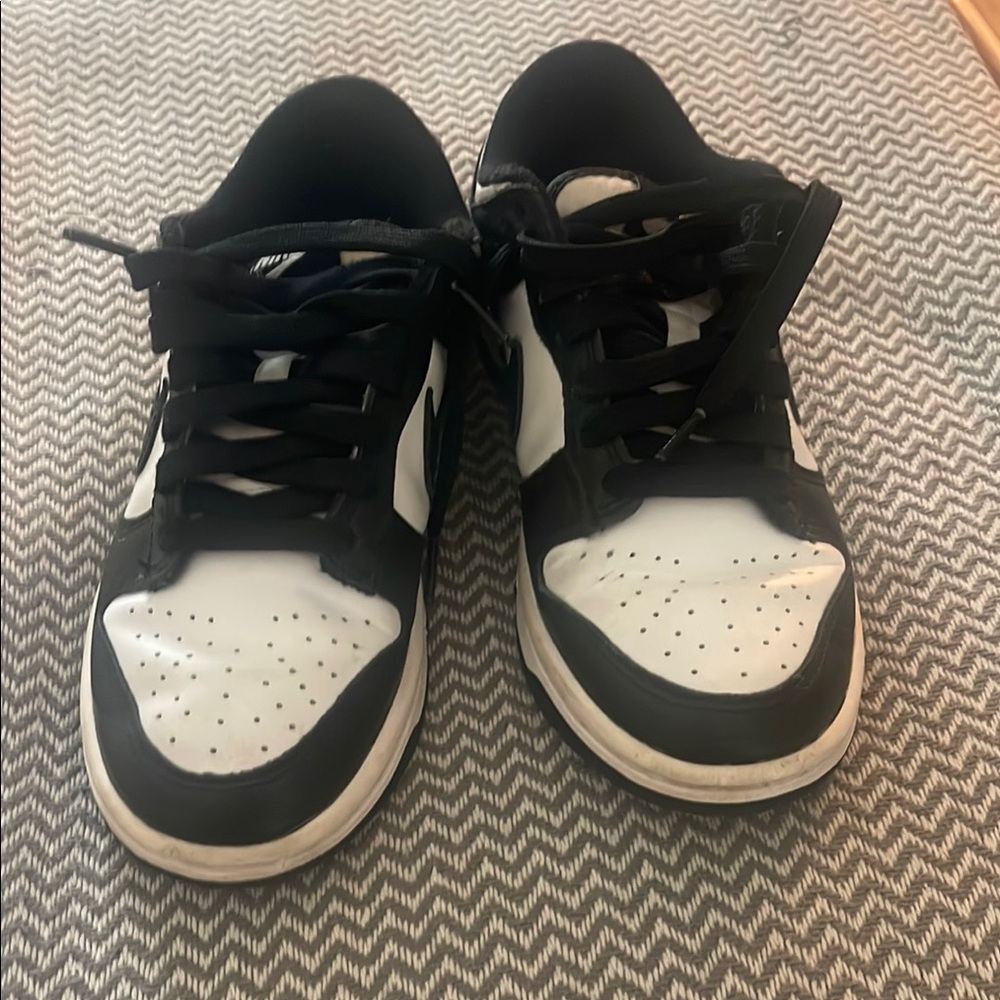 Nike Pandas Black and White Classic Sneakers
